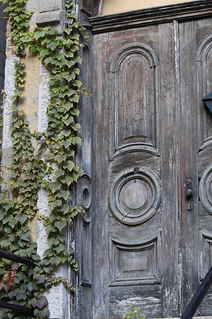 Door in need_2cf4d