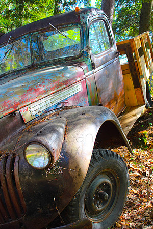 Colorful Truck_1e1d9